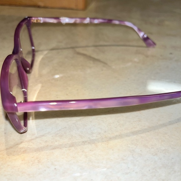 Gucci Glasses - Picture 11 of 11